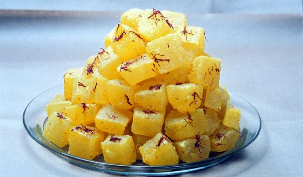 The famous agra sweet making-telugu food and indian sweets making