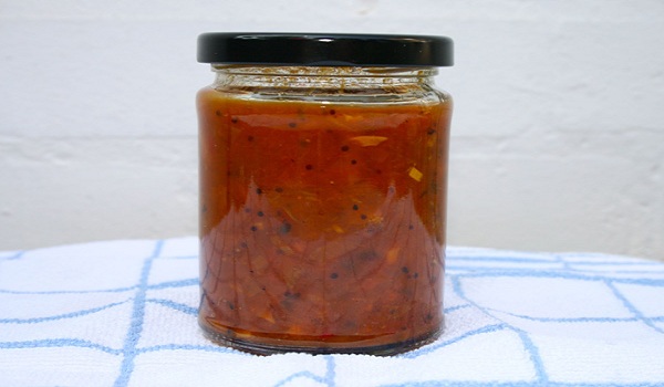 Apricot And Black Pepper Chutney