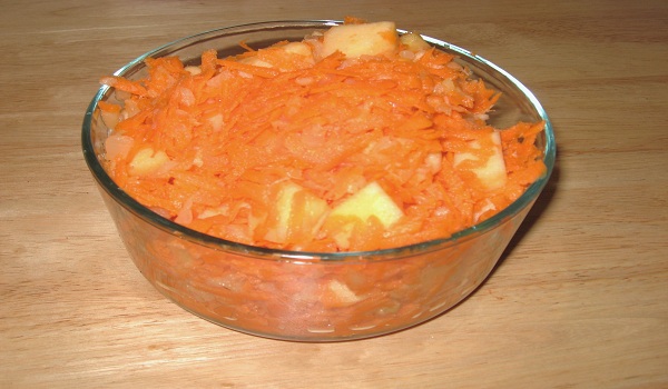 Carrot And Pineapple Salad