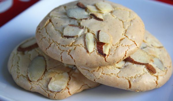 Greek Almond Biscuits Recipe
