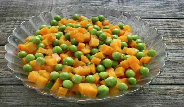 Microwave Carrot & Green Peas Salad Recipe