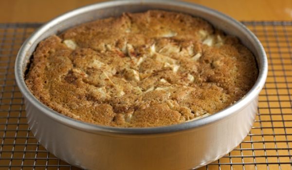 Apple Cinnamon Cake Recipe