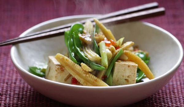 Baby Corn and Snow Pea Saute