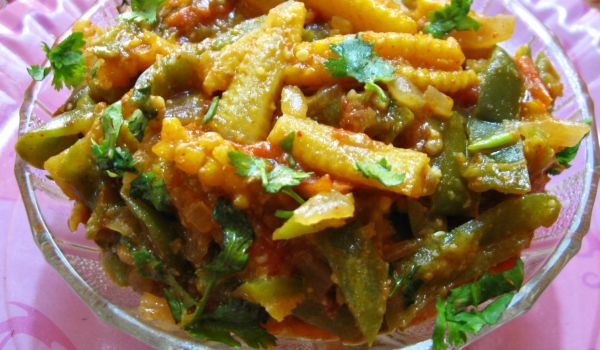 Baby Corn Capsicum Curry Recipe