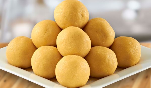 Besan Laddoo Recipe