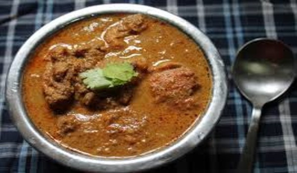 Chemmeen Varutharacha Curry Recipe