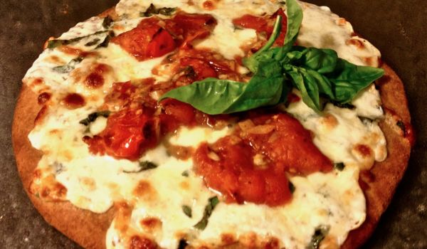 Cherry Tomato Pizza Margherita