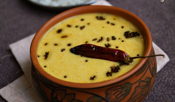 Curd Curry Curd Curry