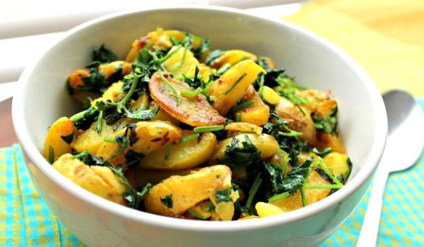 Dhania Aloo Recipe