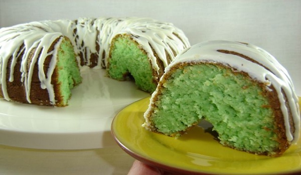 Pistachio Cake Recipe