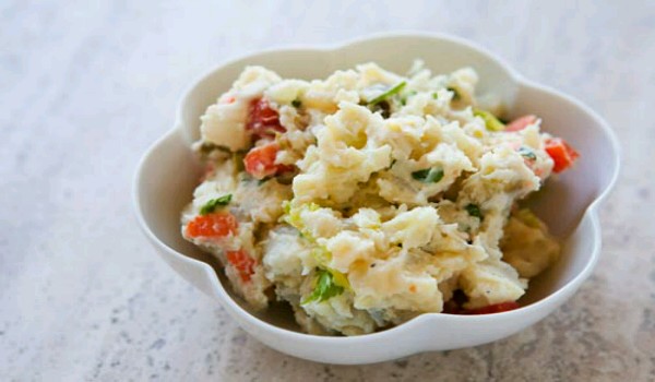 Polish Boiled Potatoes with Onion and Dill