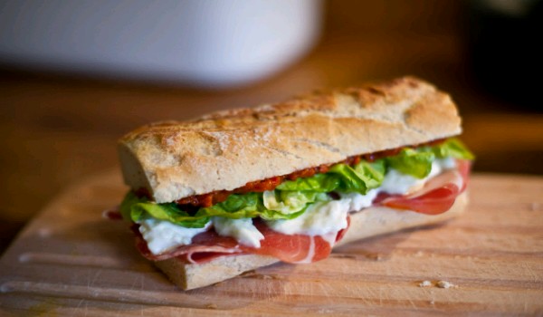 Prosciutto and Mozzarella Sandwich Recipe
