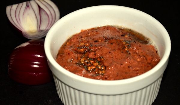 Raw Onion Chutney Recipe