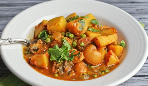 Spicy Vegan Potato Curry