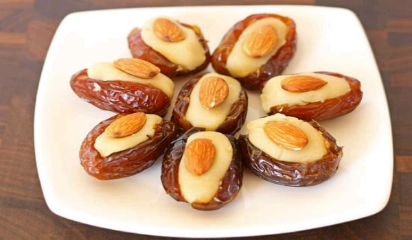 Stuffed Dates Recipe