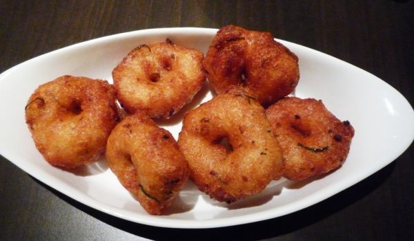 Uzhunnu Vada Recipe