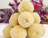 Rava Ladoo